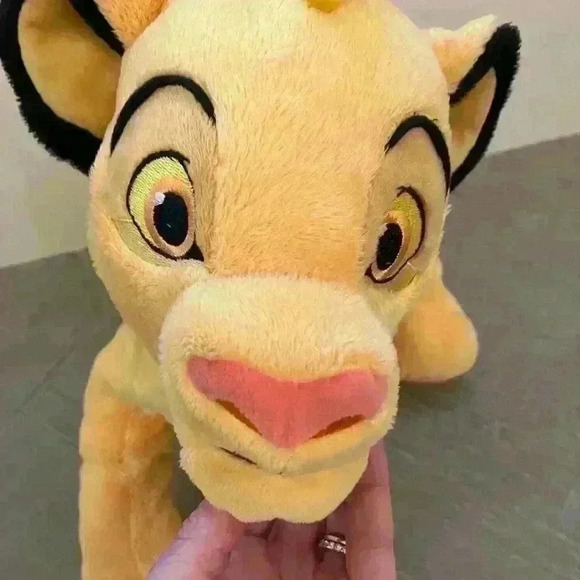 Large Disney Store Lion King Simba Plush Stuffed Animal Excellent Condition - Picture 2 of 9